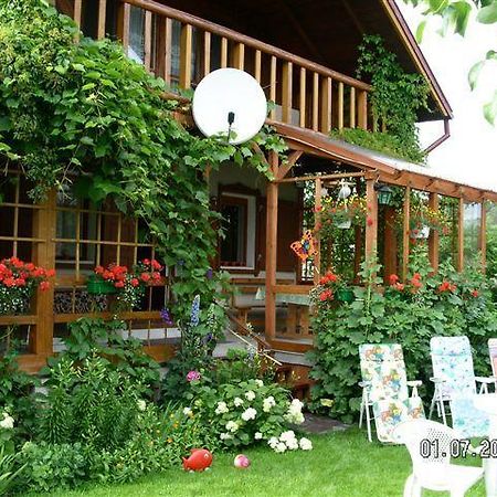 Cudodomek Na Mazurach W Woszczelach Kolo Elku Стая снимка
